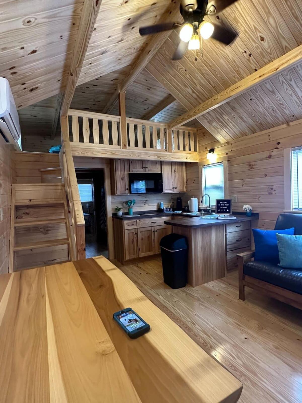 Get-Away Cabin In Surf City W Loft And Parking Экстерьер фото
