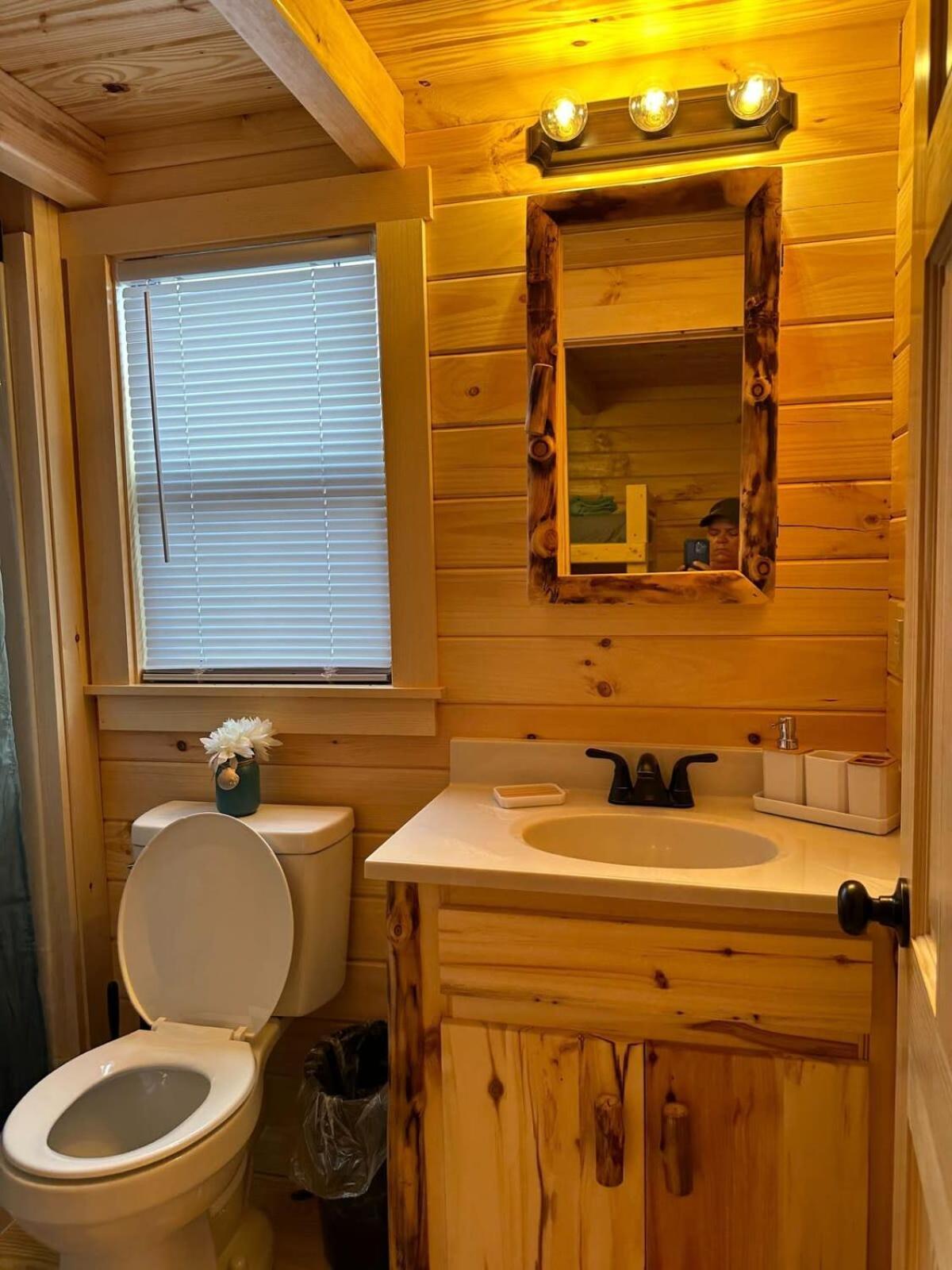 Get-Away Cabin In Surf City W Loft And Parking Экстерьер фото